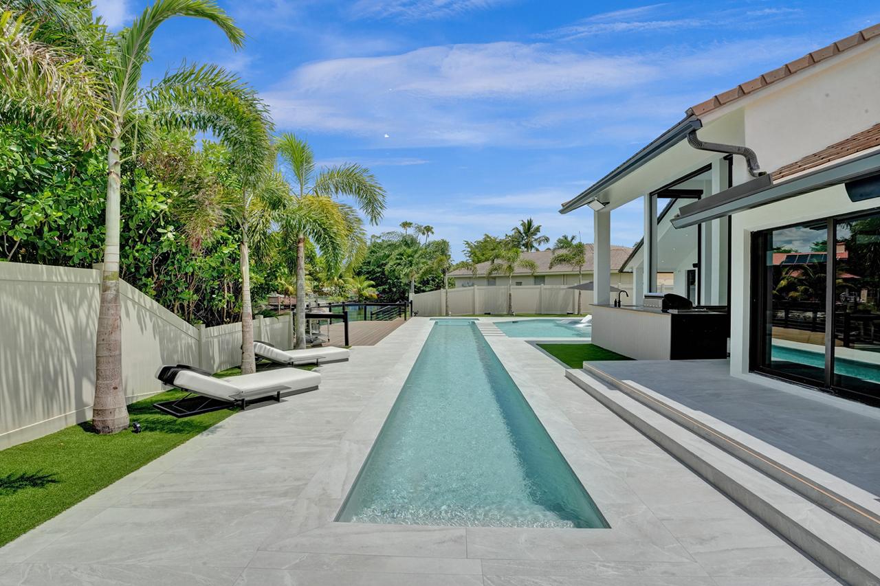 Pavers installation services by Top Construction and Design