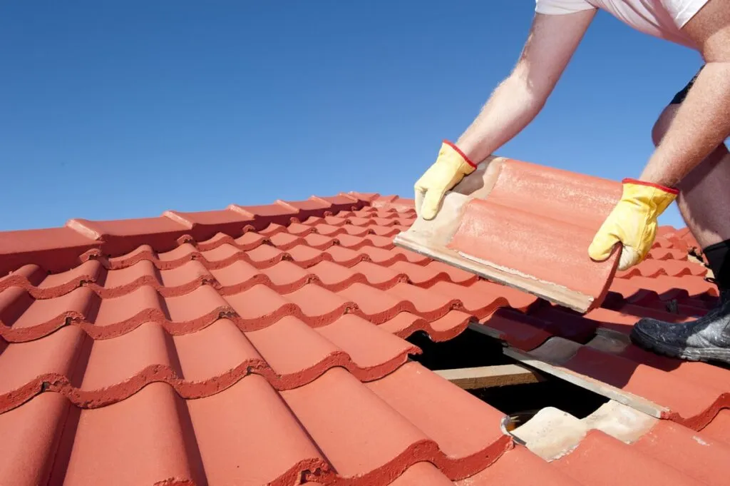 Roofing Repair Service in South Florida